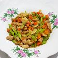 Cooksnap dari Kiki Rizqi Andini untuk resep Wortel Buncis Cah Ayam