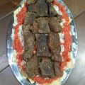 صورة من اسراء روقا، شاركها بعد تجربة وصفة فتة لحمة بالخل والثوم والصلصة حكايه 👌🏻🍖🍲