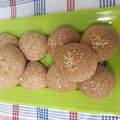 Cooksnap dari Siska Kurniaprima Szabo untuk resep Roti Burger #keto friendly