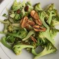 Cooksnap ummu ahmad semasa beliau membuat Stir Fry Broccoli with Garlic.