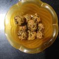 Saroj Shah's cooksnap of when they made મેથી ની મુઠડી (Methi Muthadi Recipe In Gujarati).