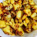 Sonal Sardesai Gautam का कुकस्नैप जब उन्होंने सूखे आलू(sukhe aloo recipe in hindi) बनाया था।