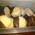 El cooksnap de Silvia Diaz cuando hizo Alfajores de maicena con chocolate.