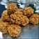 Tânvi Vârshnêy का कुकस्नैप जब उन्होंने मुरमुरा लडू (murmura laddu recipe in Hindi) बनाया था।
