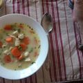 Gyöngyvér Sólyom Cooksnap-ja, amikor elkészítette a(z) Tárkonyos csirkeragu leves receptet.