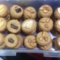 Cooksnap dari Cut Ubit Febrina untuk resep Kue kacang jadul ketofy#KetopadRebake : Iwa Kartika