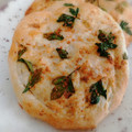 El cooksnap de Bibi García cuando hizo Pan de ajo y perejil (Naan).