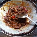 Cooksnap Farhana Zailanzapin semasa beliau membuat Daging masak sambal simple.