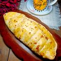 Peeyaly Dutta's cooksnap of when they made চীজি গার্লিক ব্রেড (Cheese garlic bread recipe in bengali).