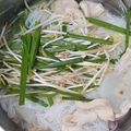 Cooksnap của Cau Hai khi họ làm theo món Hủ tiếu mì gà (Instant Pot)