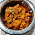 Jayshree Chauhan's cooksnap of when they made રીંગણ બટાકા નું શાક (Ringan Bataka Shak Recipe In Gujarati).