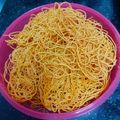 Bina Samir Telivala's cooksnap of when they made આલુ સેવ (Aloo Sev Recipe In Gujarati).