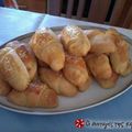Cooksnap από zafirenia στη συνταγή Ζύμη για πιτάκια με λουκάνικο ή τυρί