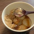 Cooksnap MinSha semasa beliau membuat Raindrops cake (Mizu Shingen Mochi).