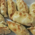 El cooksnap de Mariela Paula Rodriguez cuando hizo Empanadas de carne cortada a cuchillo BIEN JUGOSAS :).