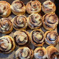 Orsolya Molnárné Csizmadia Cooksnap-ja, amikor elkészítette a(z) Cinnabon amerikai fahéjas csiga receptet.