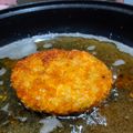 Cooksnap dari Ain Syakaila untuk resep Patty burger (ayam dan wortel crispy)