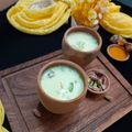 Anjana Sahil Manchanda का कुकस्नैप जब उन्होंने ड्राई फ्रूट हल्दी वाला दूध (Dry fruit haldi wala doodh recipe in hindi) बनाया था।