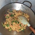 Cooksnap dari Ndahji Seckartadji untuk resep Ayam Suwir Pedas Kemangi
