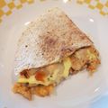 รูป Cooksnap ของ ครัวนุ้งแคท เมื่อเขาทำ Calimex style Prawn or chicken quesadilla เคซะทีย่า กุ้ง หรือไก่