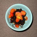 Cooksnap Farra Khairuddin semasa beliau membuat Ayam Masak Kicap Simple.