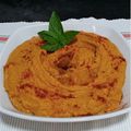 El cooksnap de Becky cuando hizo Dip de hummus con pimientos asados.