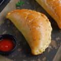 Cooksnap dari Bun Elrafif untuk resep Calzone (Pizza Lipat)