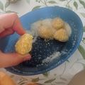 Cooksnap από ele grasou στη συνταγή Υγιεινά τρουφάκια λεμόνι-καρύδα