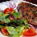 Annamária Cooksnap-ja, amikor elkészítette a(z) Csirkemell steak rizzsel és vajban forgatott zöldborsóval receptet.