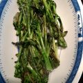 Cooksnap de Sandra Pedrosa quando cozinhou Bimi brócolos grelhados.