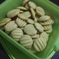 Cooksnap dari Yolla Tara untuk resep Cookies 3 bahan, enak dan ekonomis