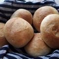 Rita Pálvölgyiné Kecskés Cooksnap-ja, amikor elkészítette a(z) Vizes zsemle receptet.