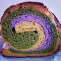 il rosso rubinian quando ha preparato Treccia di Pane arcobaleno