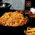 Vibhooti Jain का कुकस्नैप जब उन्होंने बेसन की नमकीन सेव (besan ki namkeen sev recipe in Hindi) बनाया था।