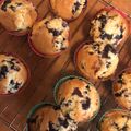 รูป Cooksnap ของ Idsaree Kodchasan เมื่อเขาทำ บลูเบอรี่มัฟฟิน สูตรทำง่าย อร่อยด้วย Blueberry Muffins