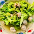 Cooksnap của NPNQ khi họ làm theo món Canh Bông Cải Xanh Nấu Mọc