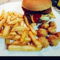 Dania Dilawer's cooksnap of when they made Cheesy Egg Burger.