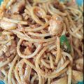Cooksnap Zarina Nazifa semasa beliau membuat Spaghetti goreng ala mamak.