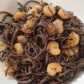 El cooksnap de Laura Foz Beneito cuando hizo Espaguetis nero di sepia con gambas al ajillo.