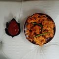 pinky makhija का कुकस्नैप जब उन्होंने प्याज के पकौड़े (pyaz ke pakode recipe in Hindi) बनाया था।
