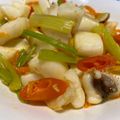 紀小慧 的 芹菜炒花枝 cooksnap