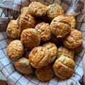 Kovács-Varga Anikó Cooksnap-ja, amikor elkészítette a(z) Pihe-puha, teljes kiörlésű pogácsa receptet.