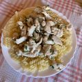 kisördög Cooksnap-ja, amikor elkészítette a(z) Sajtos, tejszínes csirkemell, bacon csíkokkal receptet.