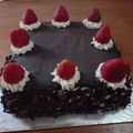 Cooksnap dari teniapril untuk resep Blackforest Kukus(Base Cake Ultah)