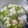 Cooksnap dari Lovely RieZtha untuk resep Oyong tahu kuah