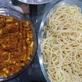 Rameen Saherwardi's cooksnap of when they made Egg and Garlic Rice with Chicken hot sauce Manchurian.