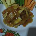 Cooksnap dari Sita Mustikasari untuk resep Crispy Beef Steak with Brown Sauce