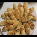 صورة من أكلاتي الشهية😋، شاركها بعد تجربة وصفة فطاير بالجبنة 😋