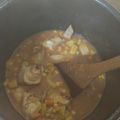 Cooksnap Ar Rijjal semasa beliau membuat Ayam Masak Bistik.