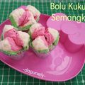 Cooksnap dari Vely untuk resep Bolu Kukus Semangka Mekrok No BP & Soda Praktis Kocok All In 1